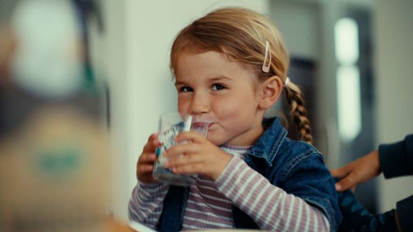 ARLA From Farm To Fridge STILL 024